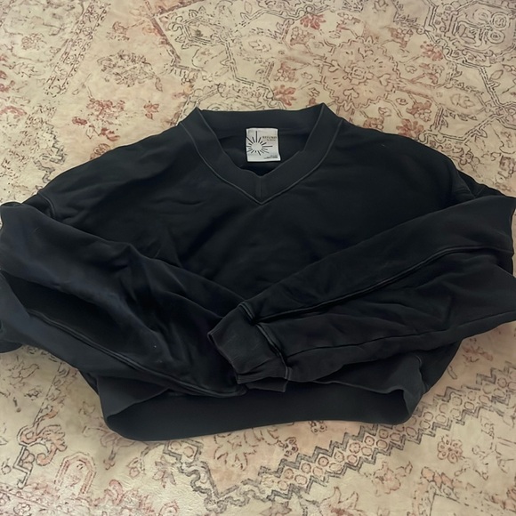 Aerie Crew Neck - Picture 1 of 1